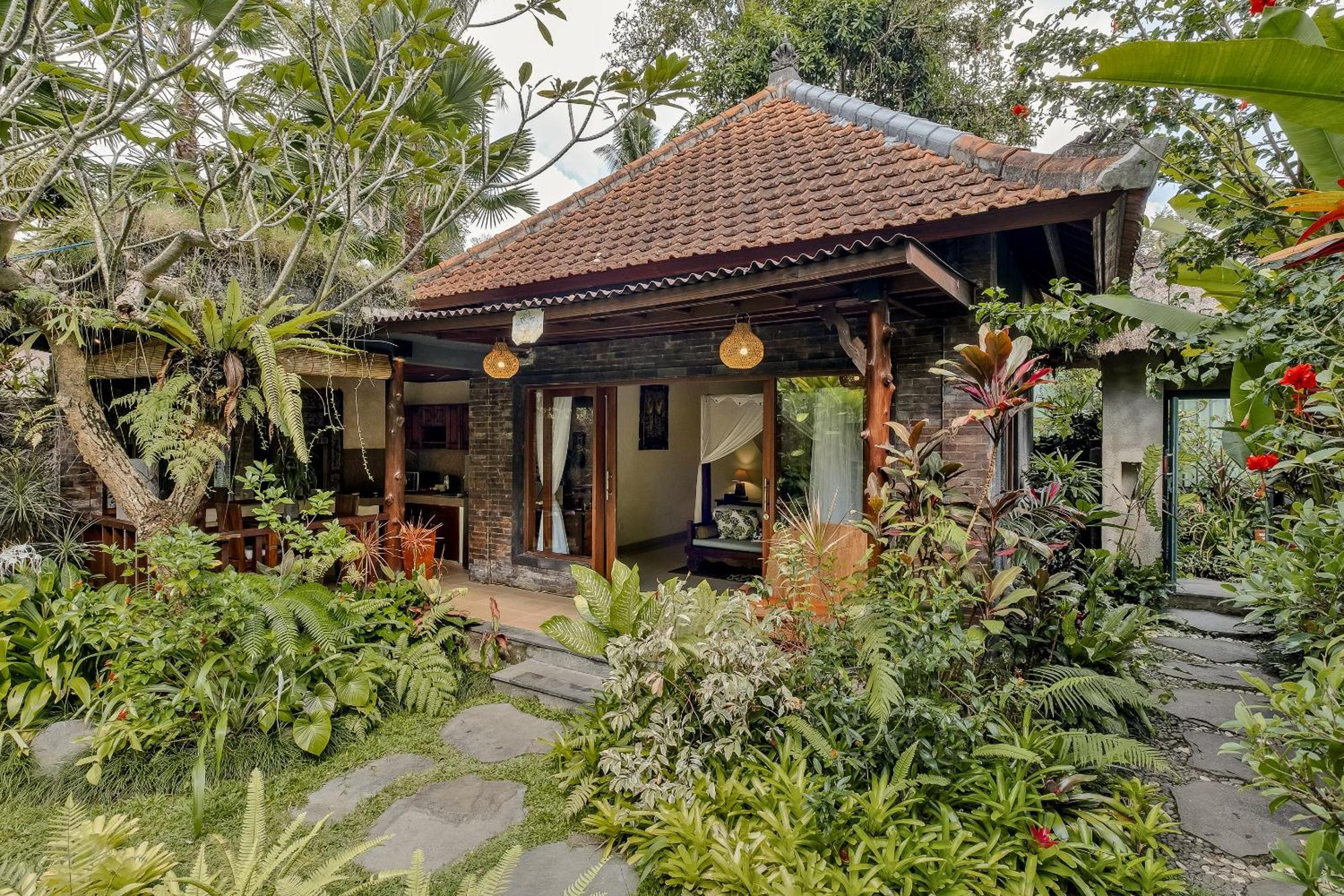Teja Lokha Ubud Villa Exteriör bild